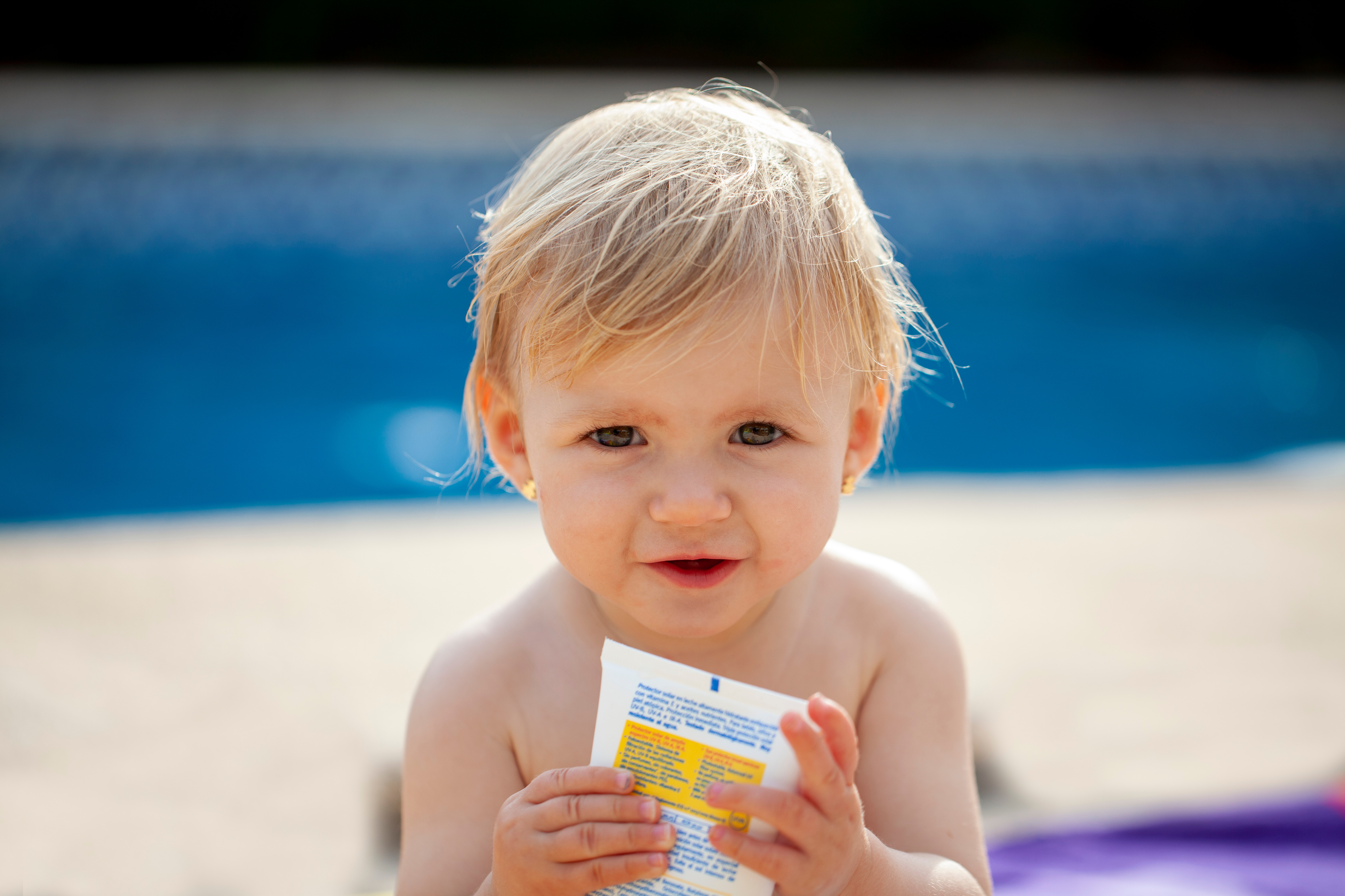 Sonnenschutz Baby: Tipps fürs Sonnenbaden mit Babys und Kleinkindern