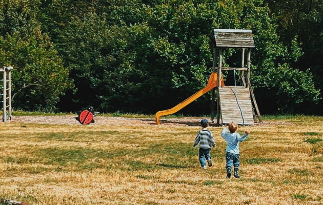 GraetzelGuide Penzing Spielplatz Steinhof Gruende