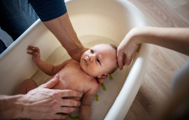 Tipps Babypflege Babybad Haut