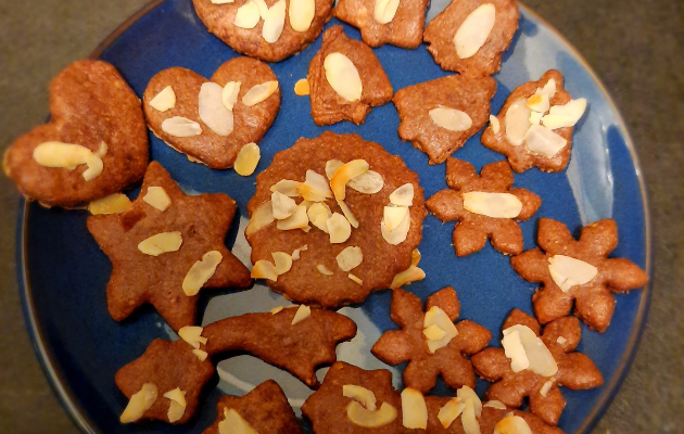 Kekse backen mit Kindern Weihnachten